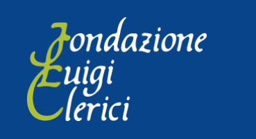 Rettangolo azzurro all'interno del quale ci sono le parole "Fonfazione Luigi Clerici". Le parole sono bianche, la lettera iniziale di ciascuna è verde e si sovrappongono tra di loro.